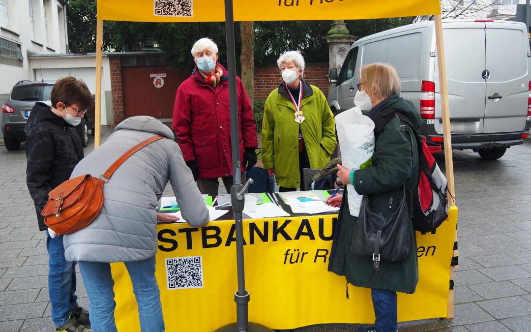 Rodenkirchener Bürger sammeln Unterschriften
