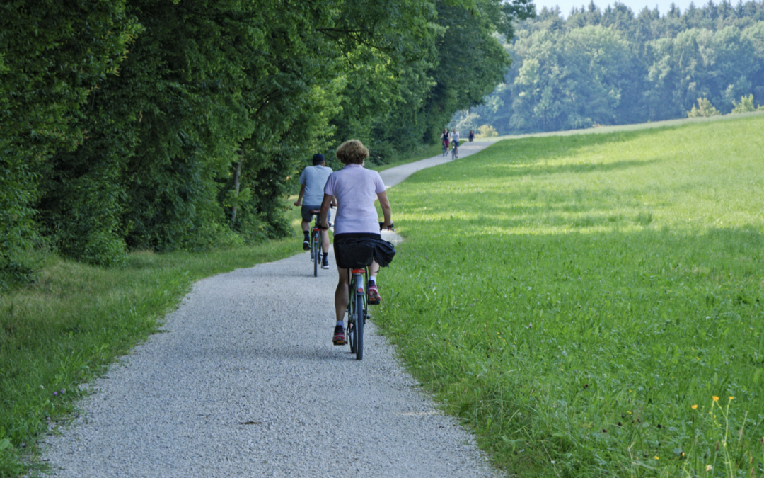 Radfahren für Senior*innen – aber sicher Kostenloses Fahrradtraining für Kölner*innen ab 65 Jahre