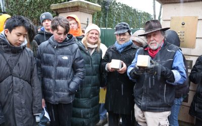 Vier Stolpersteine für Familie Isay