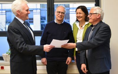 Eine Brücke über den Verteilerkreis