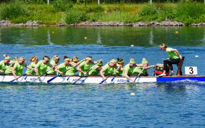 De Kölsche Madämcher: Premiere beim Kölner Drachenbootrennen