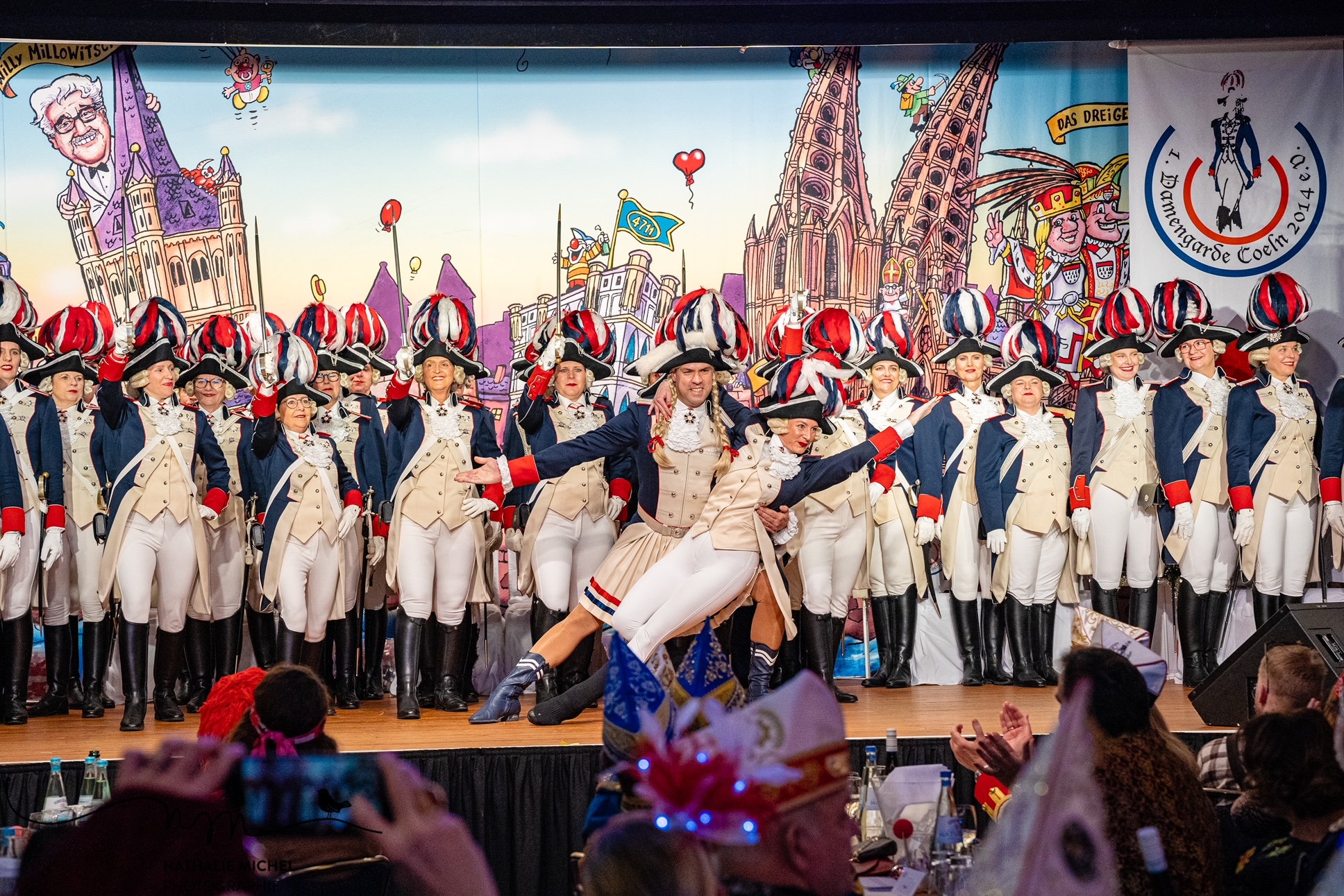 Urkölsche Kostümsitzung der 1. Damengarde Coeln im Hotel Maritim ...