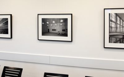 Photographien von Karl Hugo Schmölz im evangelischen Gemeindezentrum in Rondorf