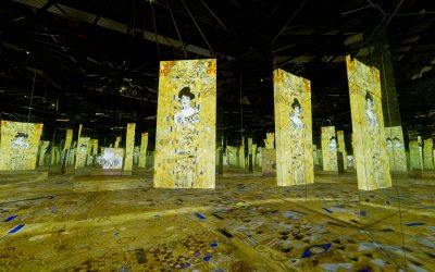 Goldene Nächte bei Phoenix des Lumières: immersive Klimt-Ausstellung kehrt als Abendspecial zurück