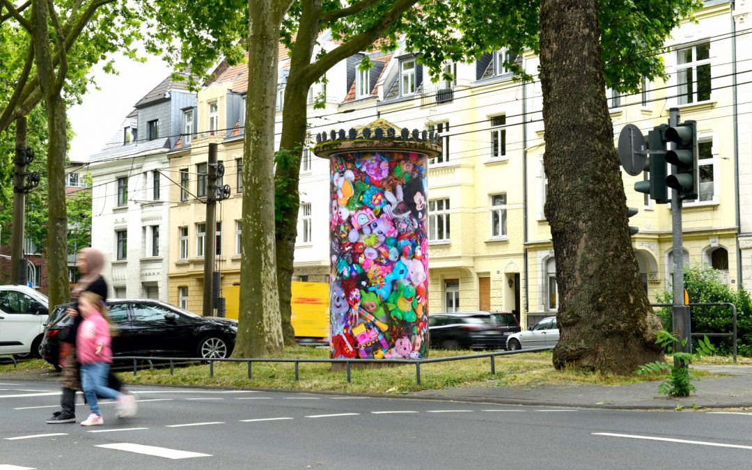 Kunst an Kölner Litfaßsäulen