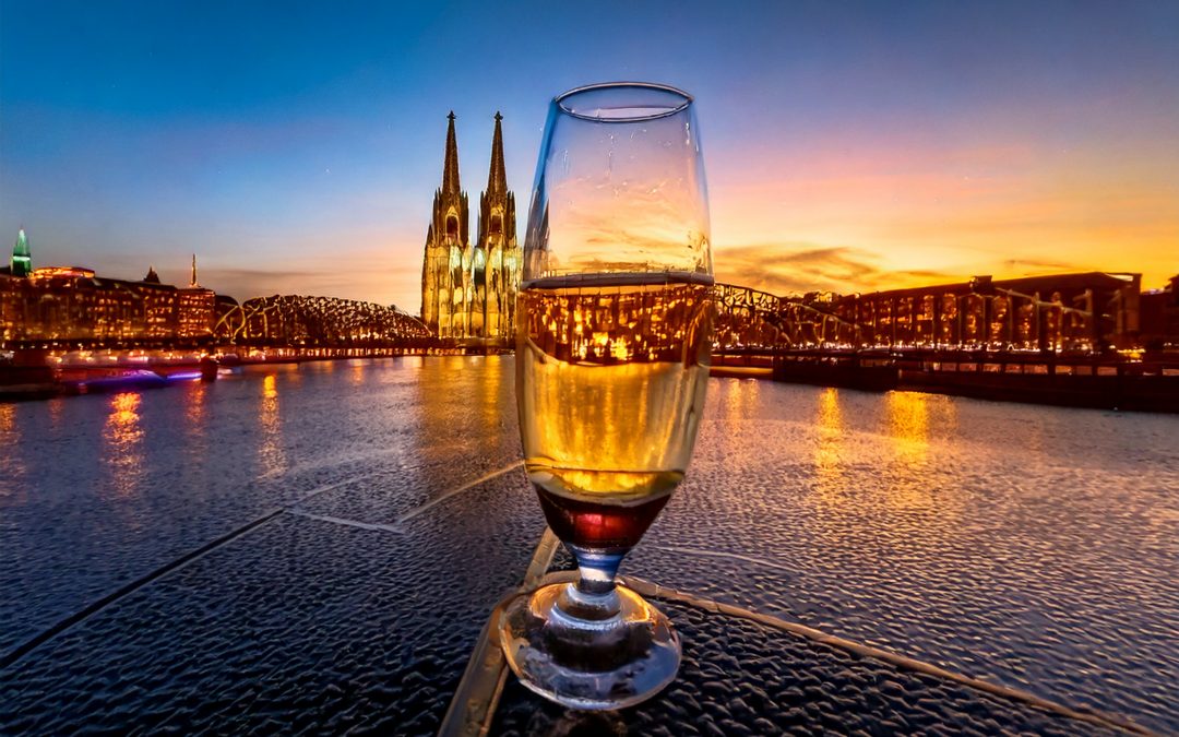 Kein Glas, kein Drama, nur Panorama bei den Kölner Lichtern