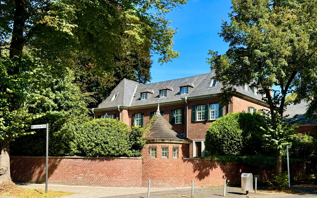 AntoniterCityTours: Die Marienburg – zwischen Villenkolonie und Zahnarztträumen